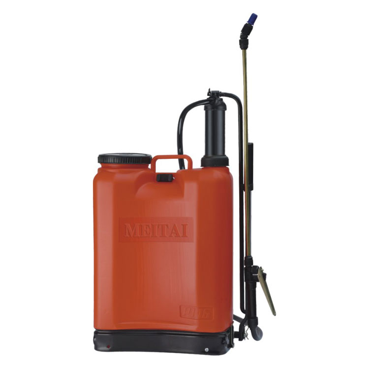 Plastic sprayers