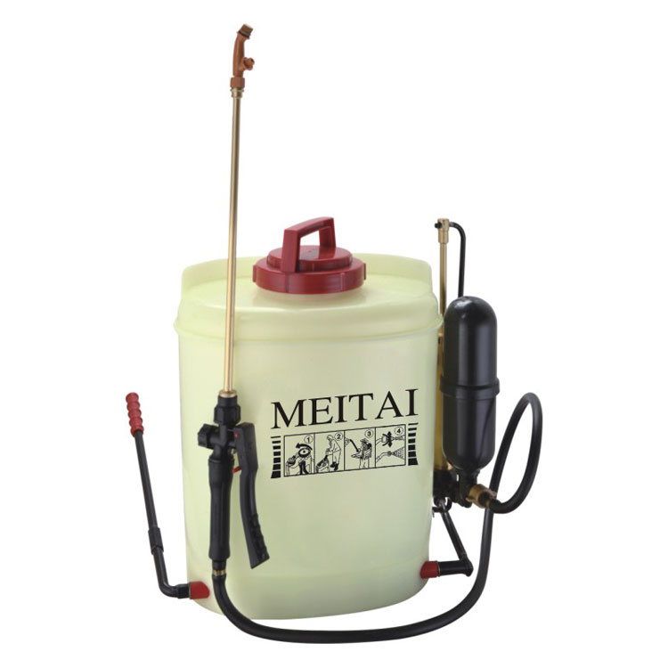 Plastic sprayers