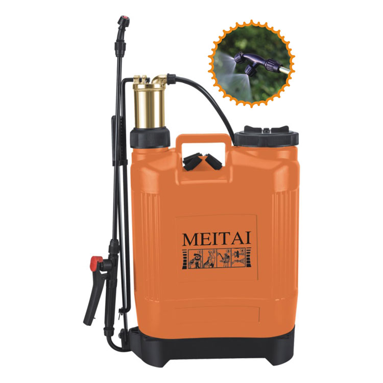 Plastic sprayers
