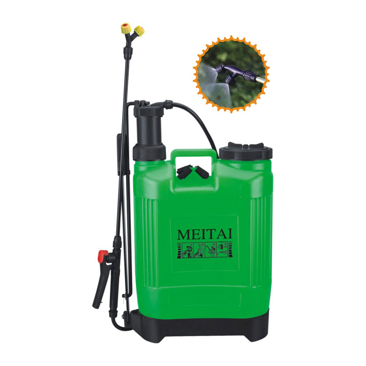 Plastic sprayers